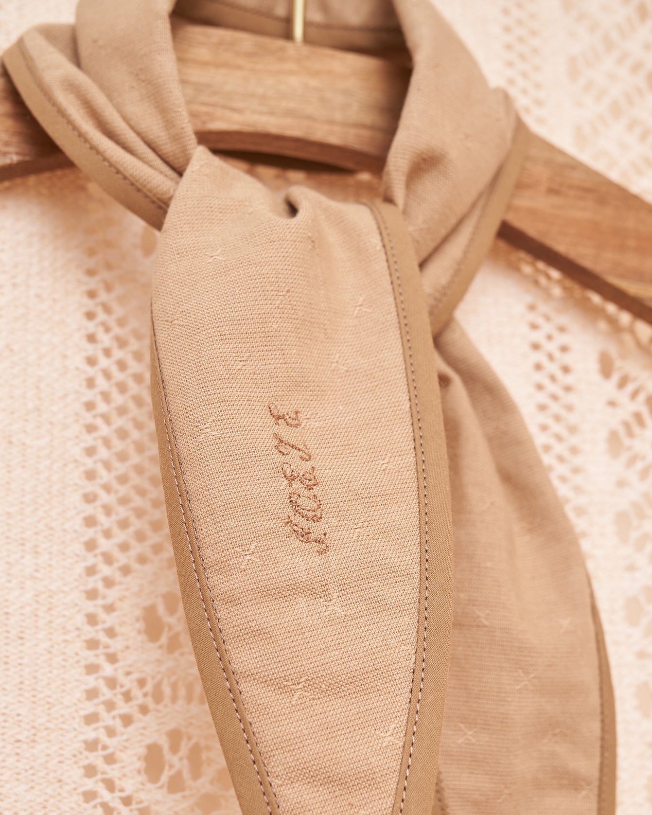 Spiaggia Necktie