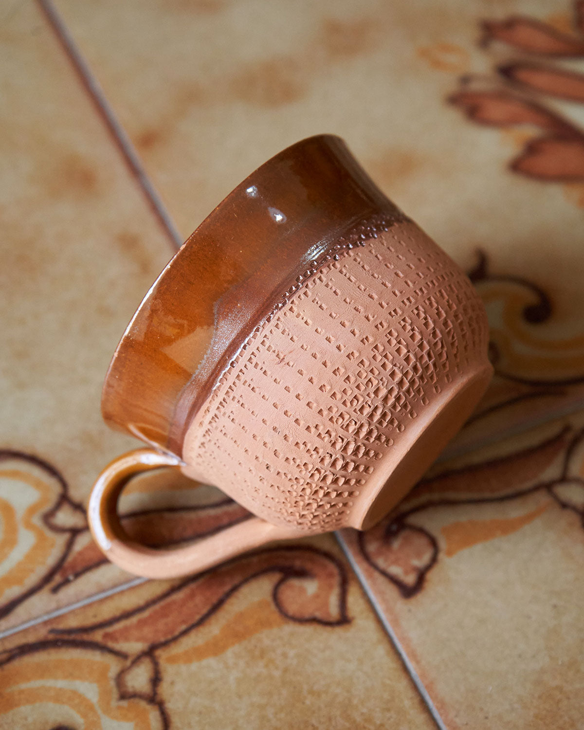 half glaze textured cup