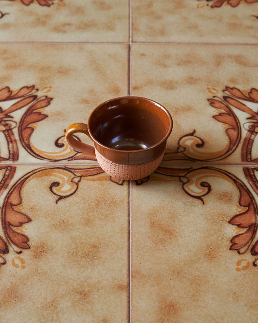 half glaze textured cup